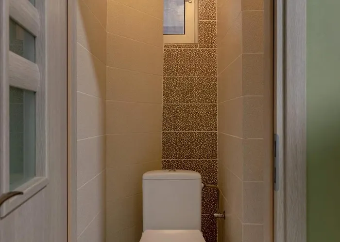 Serene 1br In Square * Bükreş